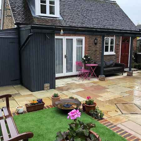 호셤 Kristina'S Coach House 아파트 외부 사진