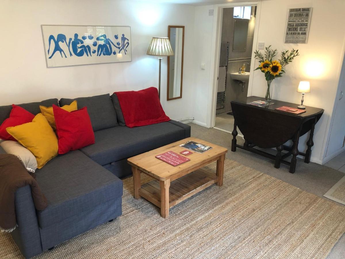 호셤 Kristina'S Coach House 아파트 외부 사진