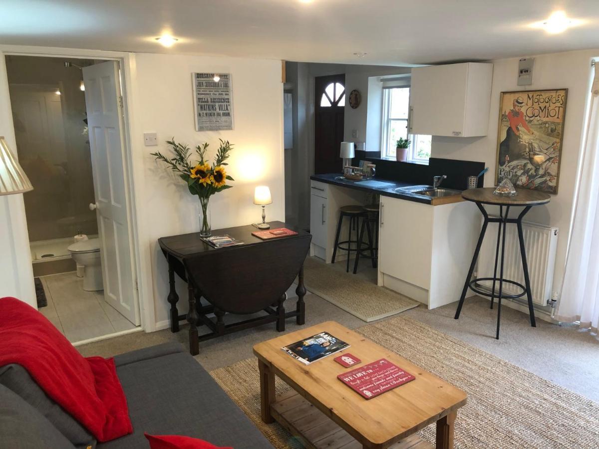 호셤 Kristina'S Coach House 아파트 외부 사진